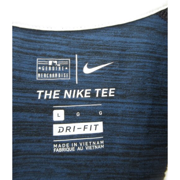New York Yankees Shirt Large Nike Genuine Merchandise Center Swoosh Tee - Picture 12 of 13